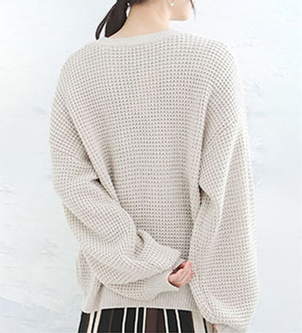 「【ＬＬ～４Ｌ】刺繍ロゴ入りざっくり編みニット（ニット・セーター）」｜詳細画像