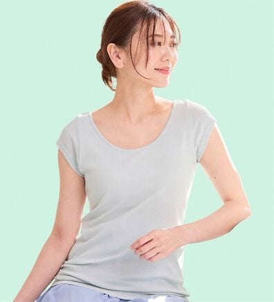 LAVIENNE（ラヴィエンヌ）の「【ムレ嫌いさん必見！】綿１００％涼しいフレンチスリーブインナー＜さらりラボ＞（肌着・インナーウェア）」