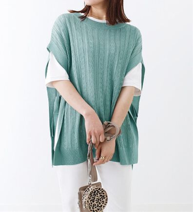 BELLUNA（ベルーナ）の「サイドリボン透かし編ベストアンサンブル（アンサンブル）」