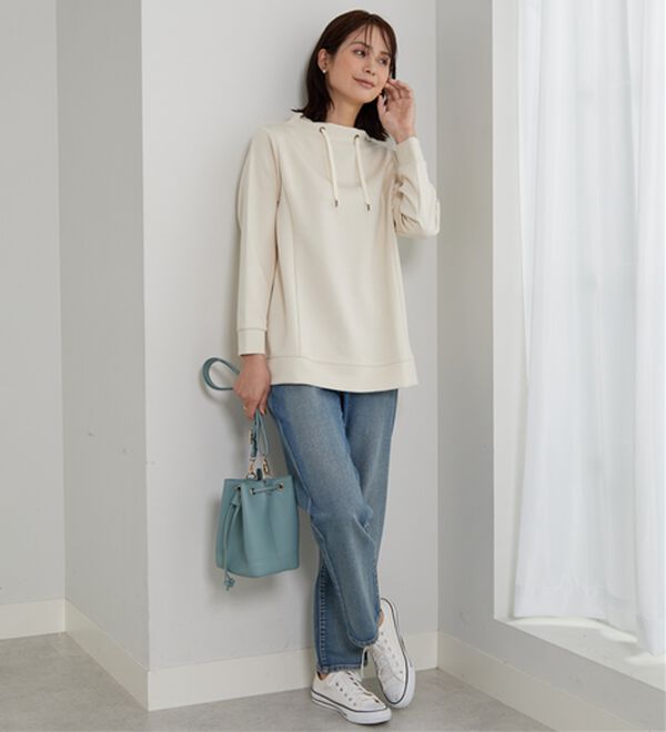 BELLUNA（ベルーナ）の「【新色追加】ワイドネックサイド切替プルオーバー（カットソー）」｜詳細画像