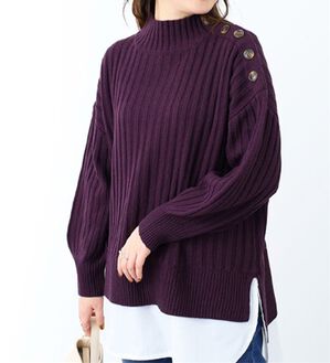 BELLUNA（ベルーナ）の「肩ボタン重ね着風ニットチュニック（チュニック）」｜ワイン