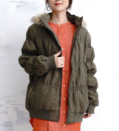 A HAPPY MARILYN（アハッピーマリリン）の「【Ｌ～６Ｌ】細魅せステッチ ファーフード付 長袖 中綿 ロングコート（ロングコート）」