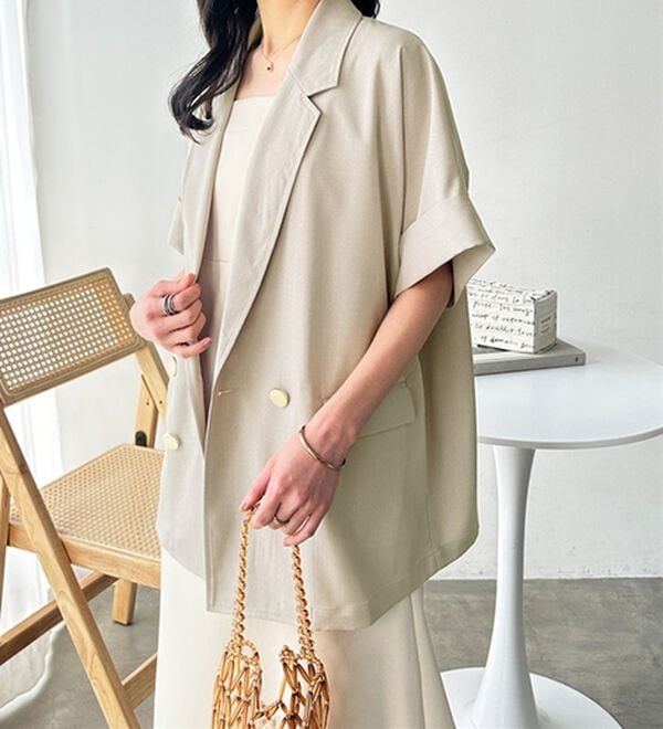 GeeRA（ジーラ）の「リネン調半袖ダブルジャケット（テーラードジャケット）」｜詳細画像