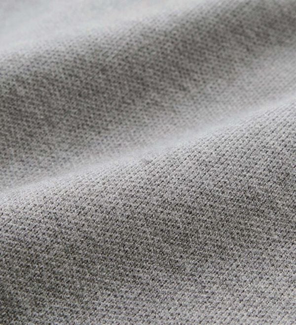 GeeRA（ジーラ）の「ロングシーズン使える！ゴールド調ボタンニットカーデ（ニットカーディガン）」｜詳細画像