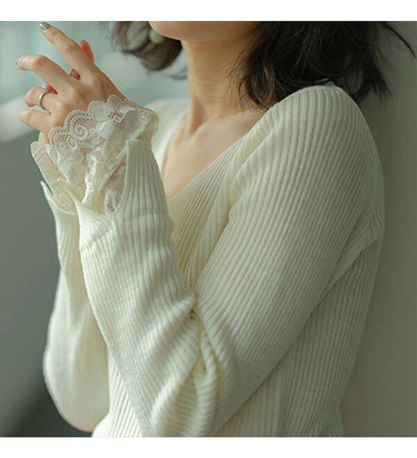 GeeRA（ジーラ）の「レース付Ｖネックリブニットトップス（ニット・セーター）」｜詳細画像