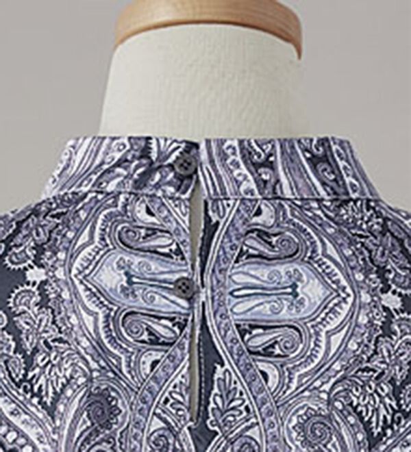 BELLUNA（ベルーナ）の「艶やかペイズリー柄ビジュー使いチュニック（チュニック）」｜詳細画像