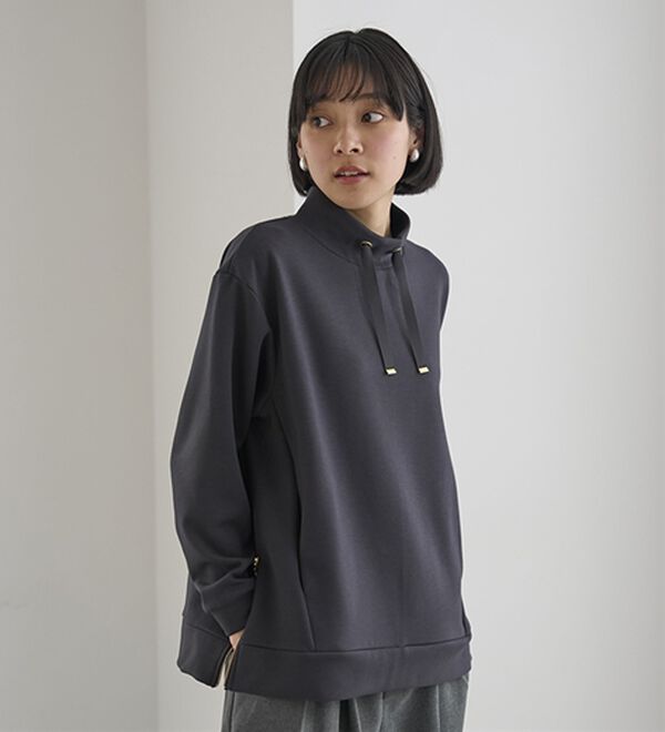 BELLUNA（ベルーナ）の「サイドジップスタンド衿プルオーバー（カットソー）」｜詳細画像