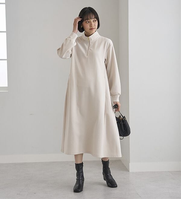 BELLUNA（ベルーナ）の「ポケット付ハーフジップフレアーワンピース（カットソーワンピース）」｜詳細画像