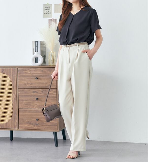 alotta（アロッタ）の「シフォンレイヤードＶネックブラウス（ブラウス）」｜詳細画像