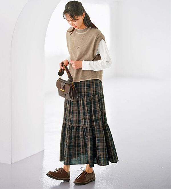 BELLUNA（ベルーナ）の「綿１００％チェック柄ティアードスカート（ロングスカート）」｜詳細画像