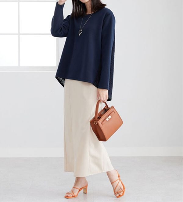 BELLUNA（ベルーナ）の「【Ｌａｇｒｉｌｕａ】バックレース使い上品見えプルオーバー（カットソー）」｜詳細画像