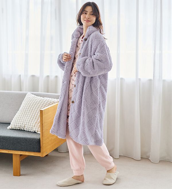 LAVIENNE（ラヴィエンヌ）の「もこもこダイヤフリースガウン（パジャマ・ルームウェア）」｜詳細画像