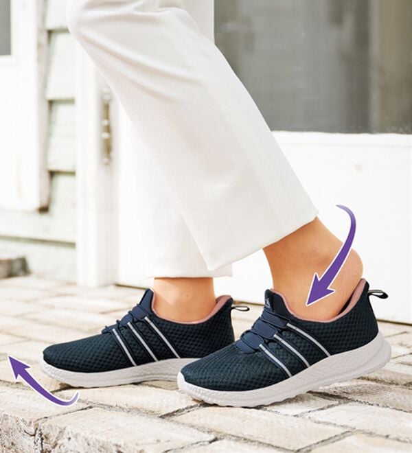 「歩きたくなるスットインシューズ（フラットシューズ）」｜詳細画像