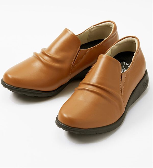 ラックウォーク 柔らか羊革の軽量スリッポン - ベルーナ【公式】