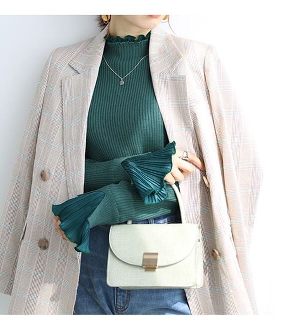 GeeRA（ジーラ）の「プリーツ付ハイネックリブニットトップス（ニット・セーター）」｜詳細画像