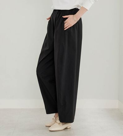 BELLUNA（ベルーナ）の「サラもち！快適ビンテージ調素材カーブパンツ（ワイドパンツ・ガウチョ）」