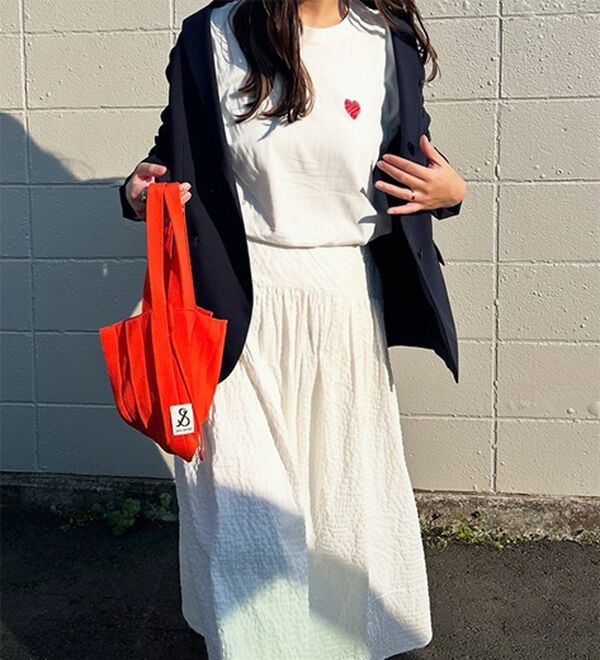 GeeRA（ジーラ）の「綿１００％アソート１ポイント刺しゅうＴシャツ（カットソー）」｜詳細画像