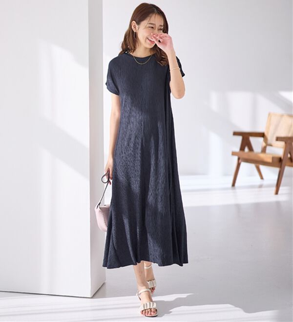 alotta（アロッタ）の「【４つの機能付】ひんやり楽ちん快適！フレアーワンピース（カットソーワンピース）」｜詳細画像