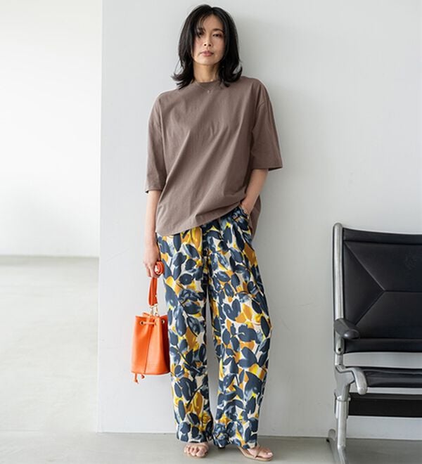 BELLUNA（ベルーナ）の「ひんやリッチコットン大人のゆったりプルオーバー（カットソー）」｜詳細画像