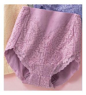 LAVIENNE（ラヴィエンヌ）の「たっぷりレースの安心ショーツ（安心ショーツ）」｜ローズピンク