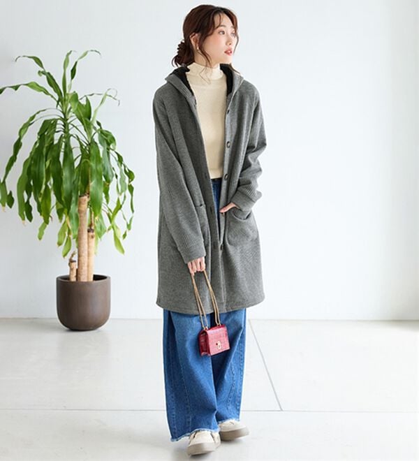 BELLUNA（ベルーナ）の「ボーダージャカード裏ボアカーディガン（ロングコート）」｜詳細画像
