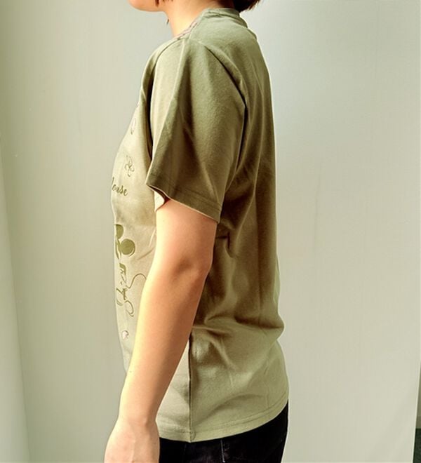 BELLUNA（ベルーナ）の「＜Disney＞【ミッキー】桜柄プリントTシャツ（Tシャツ）」｜詳細画像