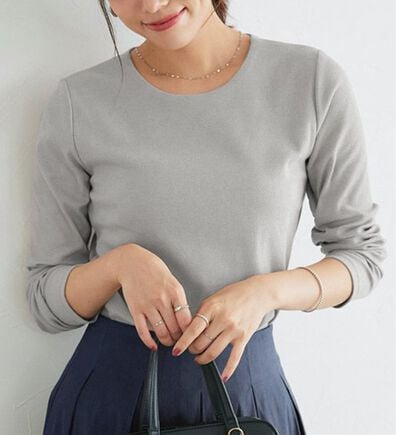 Pierrot（ピエロ）の「【ネックが選べる】テレコリブカットソー（カットソー）」