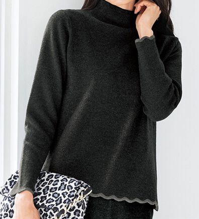 VINNO（ヴィノ）の「なめらかリッチ・配色スカラップニットプルオーバー（ニット・セーター）」