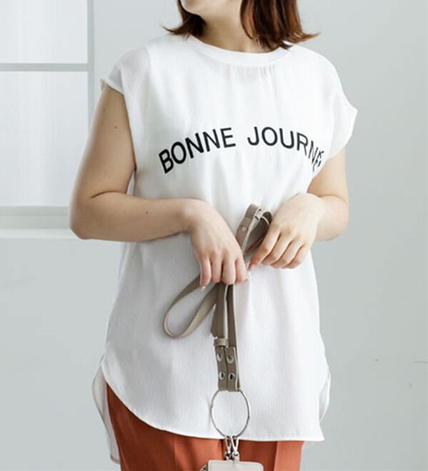 BELLUNA（ベルーナ）の「ジャカード楊柳ロゴプルオーバー（カットソー）」｜オフシロ