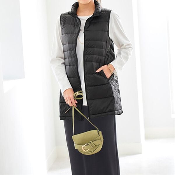 BELLUNA（ベルーナ）の「洗える！軽量ダウンロングベスト（ポーチ付）（ベスト）」｜詳細画像