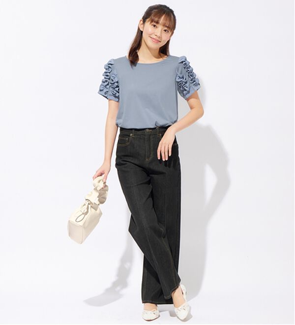 alotta（アロッタ）の「袖フリルひんやりカットソー（カットソー）」｜詳細画像