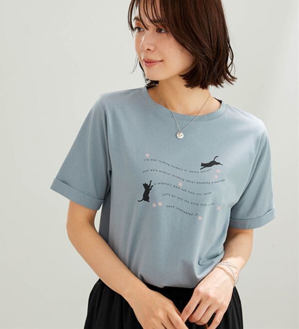 BELLUNA（ベルーナ）の「綿１００％着映えネコ柄プリントＴシャツ（Tシャツ）」｜詳細画像