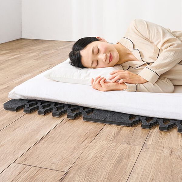 「すのこ型吸放湿・消臭・防ダニマットエアジョブ（Ｒ）（マットレス）」｜詳細画像