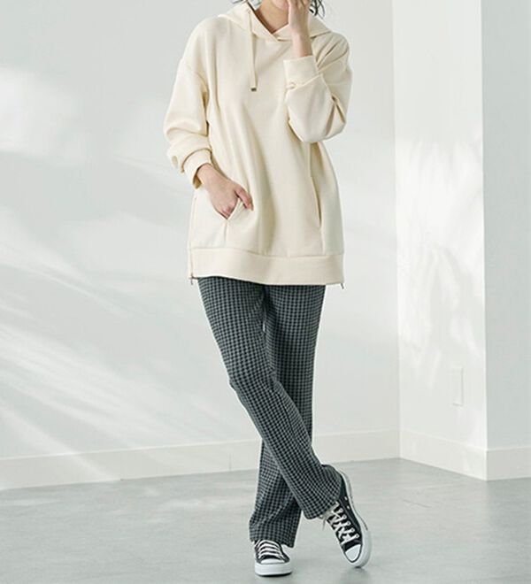 BELLUNA（ベルーナ）の「まるではく毛布！静電防止付裏ファーイージーパンツ（フルレングスパンツ）」｜千鳥