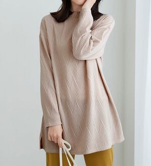 BELLUNA（ベルーナ）の「ふんわりジャカード素材ハイネックチュニック（チュニック）」｜詳細画像
