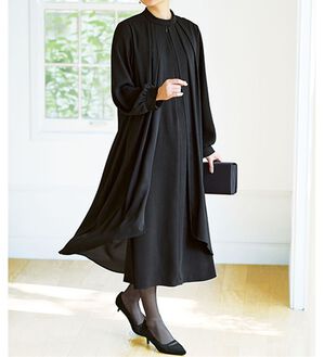 BELLUNA（ベルーナ）の「日本製素材！重ね着風ワンピース（ブラックフォーマル（喪服・礼服））」｜黒