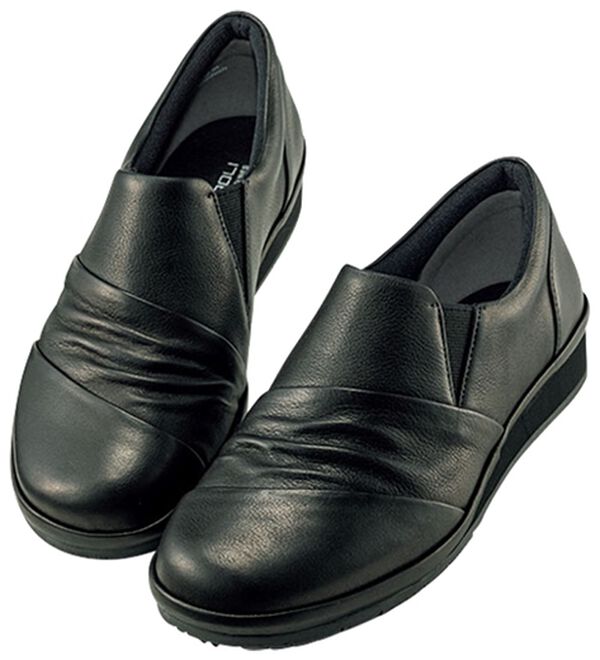 BELLUNA（ベルーナ）の「５Ｅ牛革切替ギャザースリッポン（スリッポン）」｜ブラック