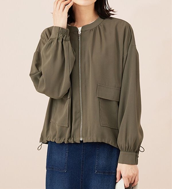 BELLUNA（ベルーナ）の「とろみ素材ポケットデザインブルゾン（ブルゾン）」｜詳細画像