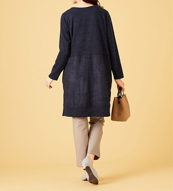 BELLUNA（ベルーナ）の「【Ｌａｇｒｉｌｕａ】異素材切替キルトステッチ風チュニック（チュニック）」｜詳細画像