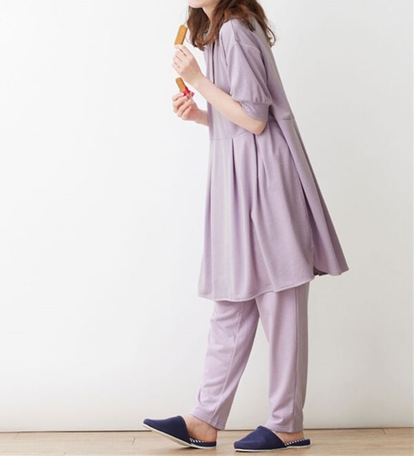 Viola e Viola（ヴィオラ エ ヴィオラ）の「やわらかパイルチュニックセットアップ（パジャマ・ルームウェア）」｜詳細画像