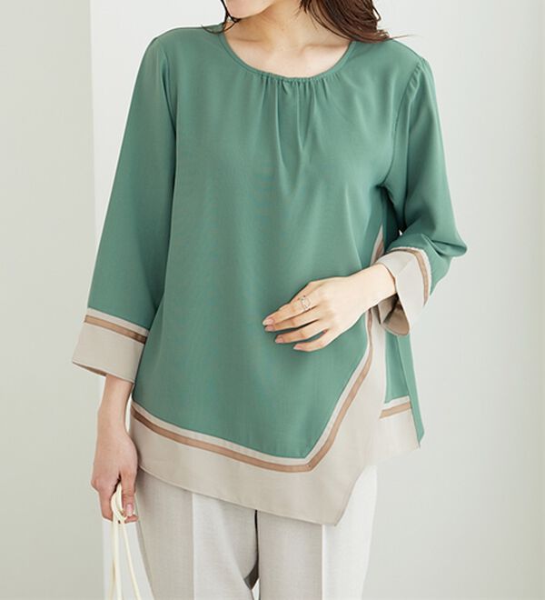 BELLUNA（ベルーナ）の「【Ｌａｇｒｉｌｕａ】ギャザー使い配色デザインブラウス（ブラウス）」｜詳細画像