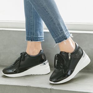 RANAN（ラナン）の「幅広ゆったりレースアップウェッジスニーカー（スニーカー）」｜詳細画像