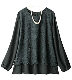 ルフラン（ルフラン）の「レース使いフォーマルブラウス（ブラックフォーマル（喪服・礼服））」｜黒