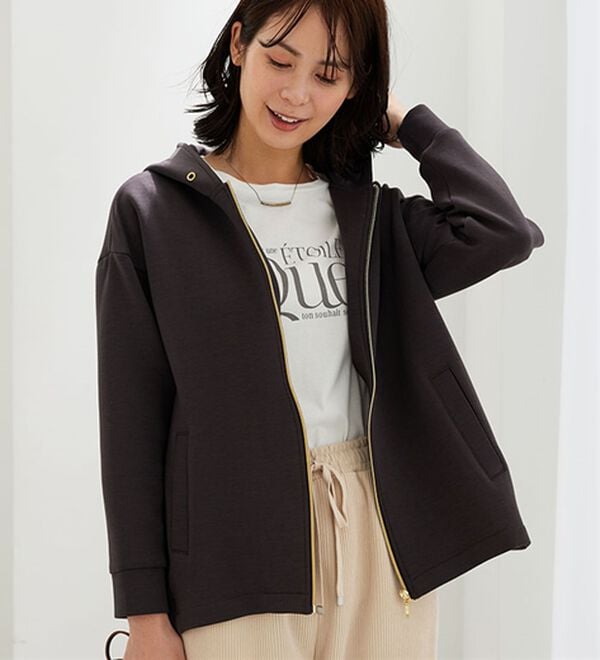 BELLUNA（ベルーナ）の「【快適Ｌａｂ．】とろみ素材裾タックパーカー（パーカー）」｜詳細画像