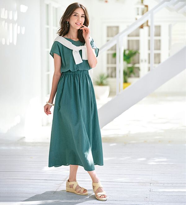 BELLUNA（ベルーナ）の「＜Ｓｏｉｔｔｏ　Ｍｅ＞クッション中敷フィットサンダル（サンダル・ミュール）」｜詳細画像