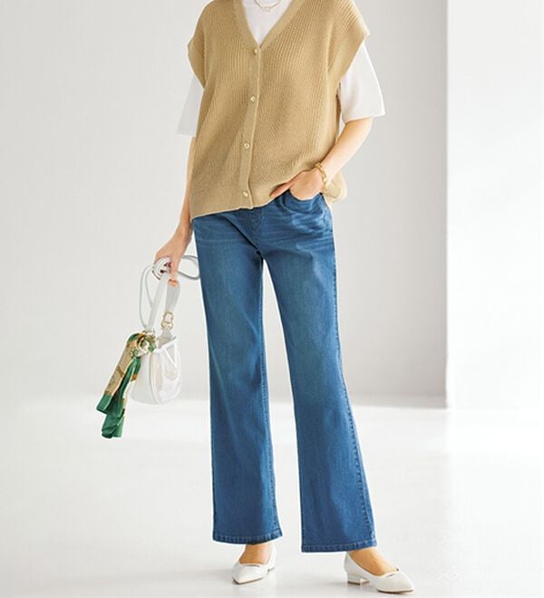 BELLUNA（ベルーナ）の「ヒンヤリ軽やか！フレアーデニムパンツ（フルレングスパンツ）」｜詳細画像