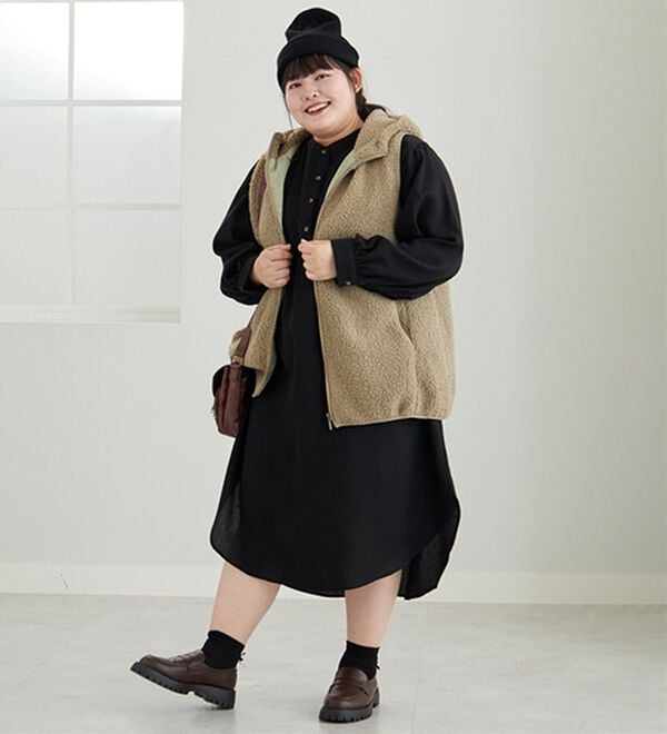 A HAPPY MARILYN（アハッピーマリリン）の「【Ｌ～８Ｌ】大きいサイズの企画者が作りました！ほんのりＡラインでお腹周りゆったりボアベスト（ベスト）」｜詳細画像