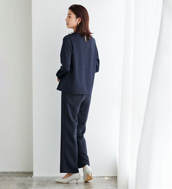 Pierrot（ピエロ）の「ラインデザインラップブラウス（ブラウス）」｜詳細画像