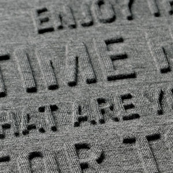 BELLUNA（ベルーナ）の「エンボスロゴゆったりチュニック（チュニック）」｜詳細画像