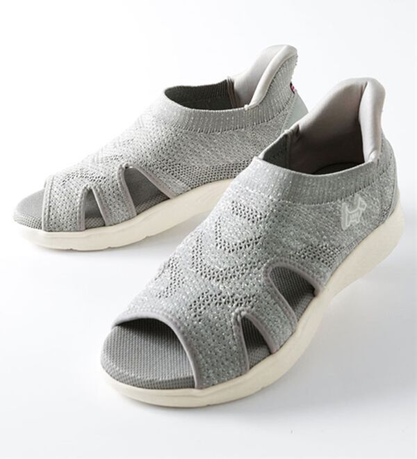 BELLUNA（ベルーナ）の「＜バルモラル＞サッと履けるニットサンダル（サンダル・ミュール）」｜グレー